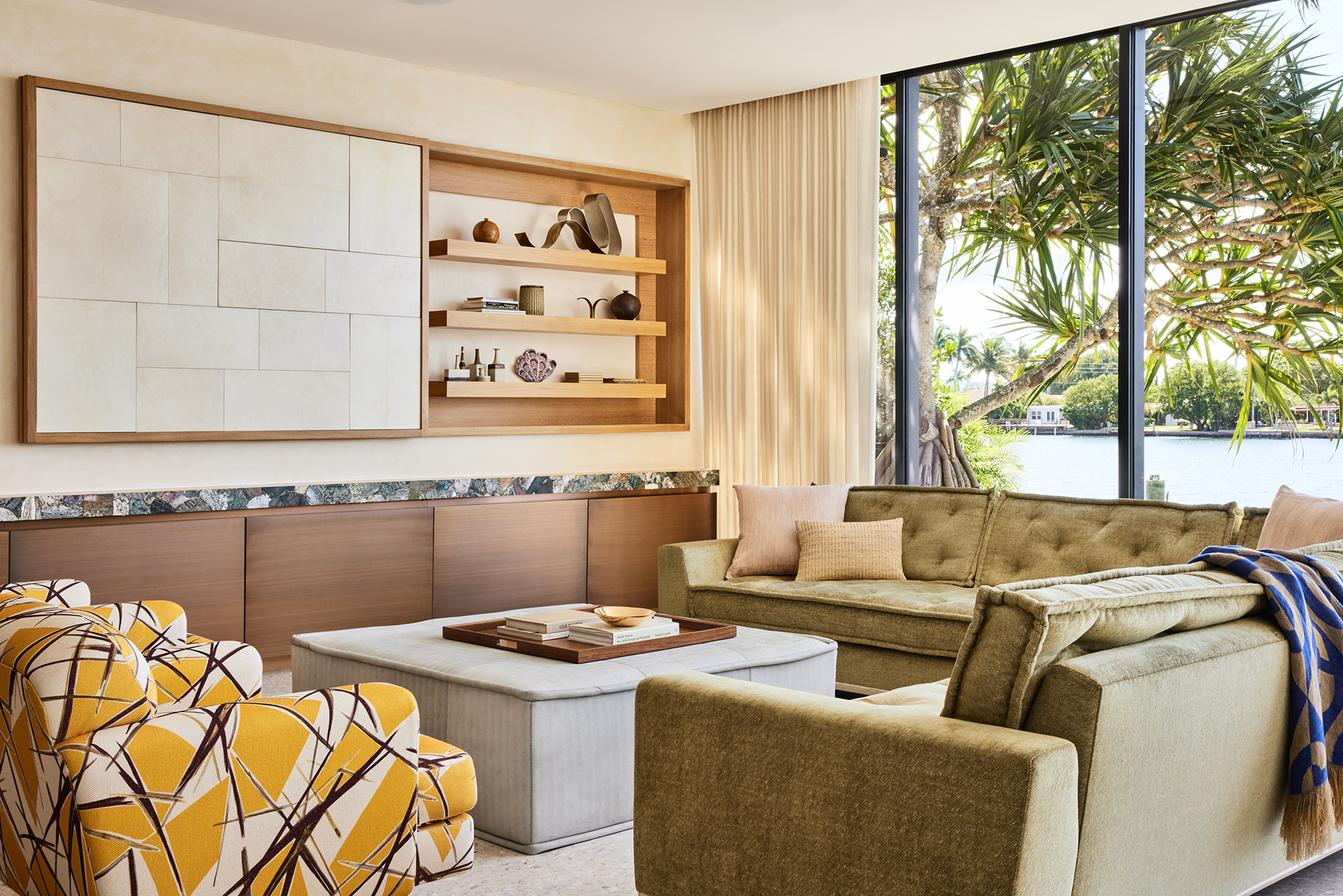 Estrella_Daytonia-Road_Family-Room_047