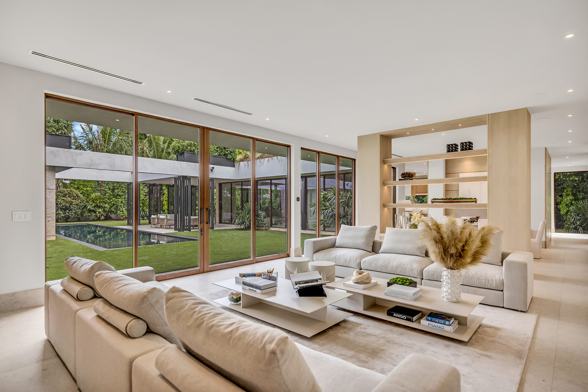 Poinciana_4550 Bay Point Rd Miami FL-print-055-030-2J9A0202-4200x2800-300dpi